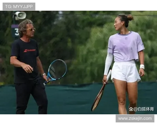 郑钦文携新帅技改剑指法网双赛 郑钦文携新帅技改剑指法网双赛